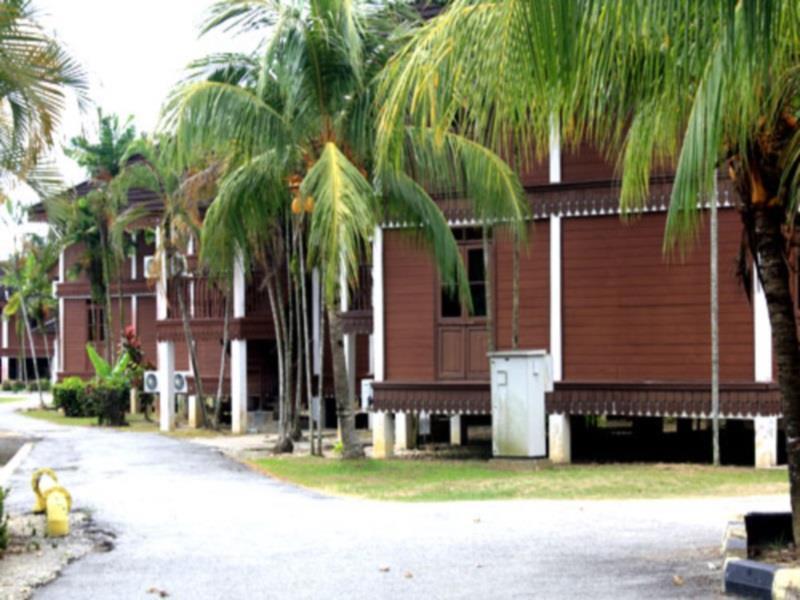 Green Village Pasir Salak Eco River Resort Kampung Gajah  Zewnętrze zdjęcie