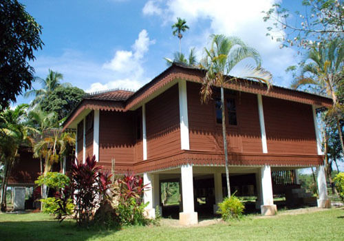 Green Village Pasir Salak Eco River Resort Kampung Gajah  Zewnętrze zdjęcie